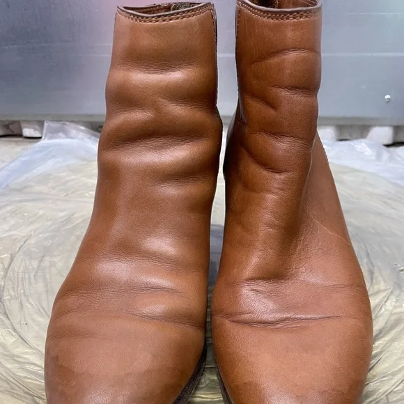 Coach Waldorf Tan Ankle Boots Size 7.5 - Picture 2 of 16